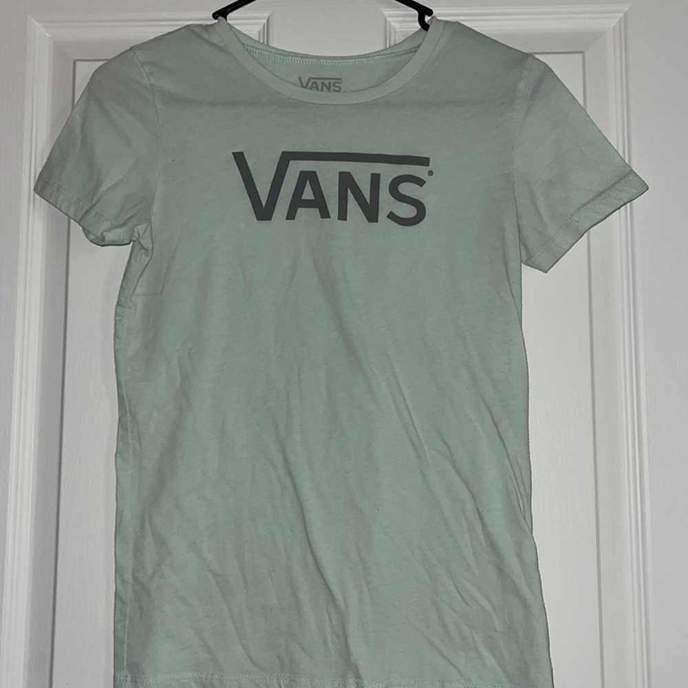 simple vans tshirt in mint green size M